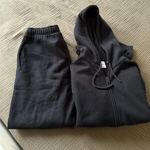 Aritzia Sweatfleece set